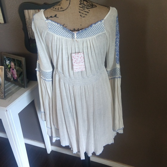 NWT Free People Embroidered Bell Sleeve Tunic M - Picture 6 of 7